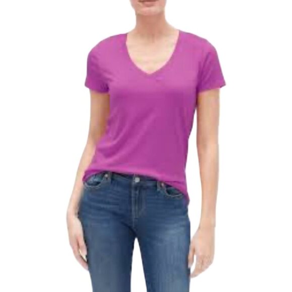 GAP NWT Classic Magenta V-Neck Short Sleeve Tee in Size Small Tall Length - Picture 1 of 8